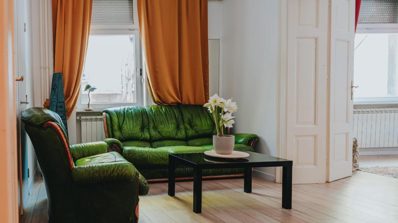Salon Apartment In Dorcol Historical Belgrade Exterior photo